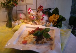 Bladerdeeggebak met pasta en ...