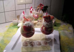 Dronken aardbeien met vanille ijs
