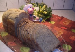 Boerenbrood met fijn gehakte noten