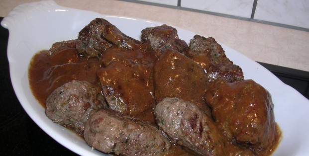 Lams tournedos met witte wijn