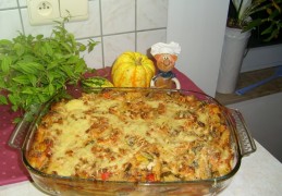 Pasta tricolore met een trio van kaas, groenten en een duootje van vlees