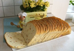 Brood met noten pepita mix