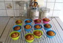 Dessert: cupcakes gevuld met appel en confituur