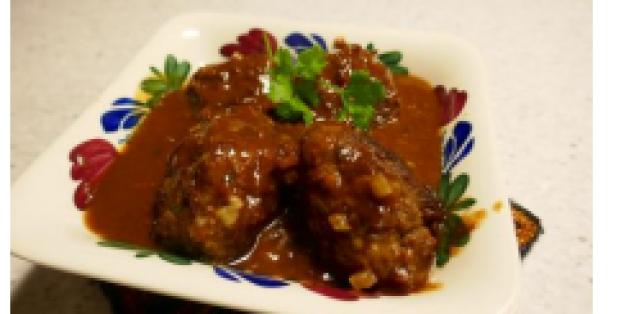 Heerlijke Limburgse Gehaktballen. Echt Anders Heerlijke Limburgse Gehaktballen. Echt Anders