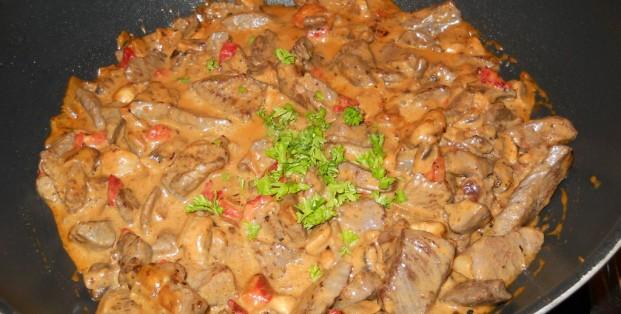 Snelle biefstuk stroganoff à la petra