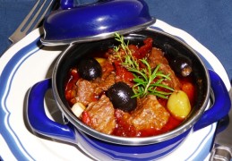 Mediterraanse runderstoofschotel