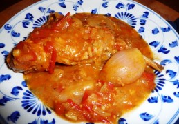 Grieks gestoofd konijn (kouneli stifado)