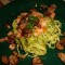 Spaghetti met gerookte zalm en paddenstoelen