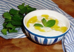 Tzatziki met verse munt