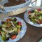 Rucola met spek, kaas en walnoten