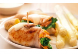 Gevulde kipfilet met briesaus