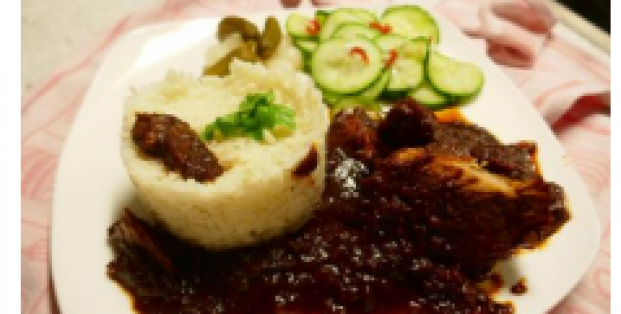 Procureur in zoetpittige saus Uit de Slowcooker of op warmtebron.