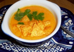 Mexicaanse wortelsoep met zoete aardappel
