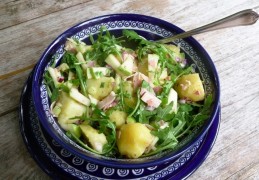 Aardappelsalade met Opperdoezer en rucola