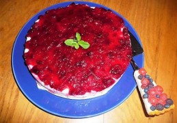 Romige kwarktaart met cranberry compote