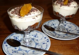 Tiramisu met cantuccini en sinaasappel