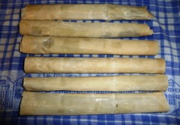 Asperge loempia met ei/pestosaus