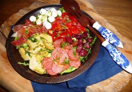Italiaanse antipasti salade