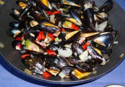 Mosselen uit de wok met sherry