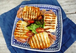 Gegrilde halloumi met lountza