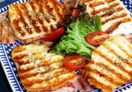 Gegrilde halloumi met lountza