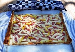 Flammkuchen met asperges