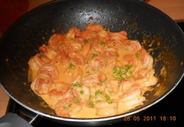 Gamba's in paprika-kokossaus 