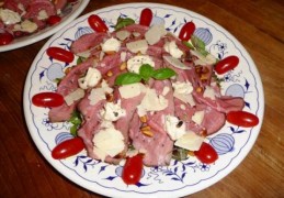 Rosbief carpaccio met truffelmayonaise