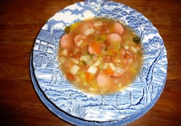 Ouderwetse bonensoep (familierecept)