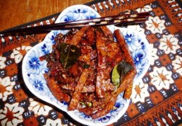 Tempeh manis (van de Balinese kookles)