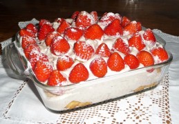 Aardbeientiramisu