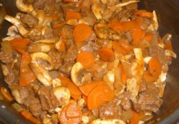 Stoofpotje met paddenstoelen