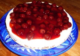 Kwarktaart met speculaasbodem en kersen (Glutenvrij)