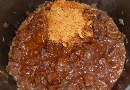 Thais runder stoofvlees