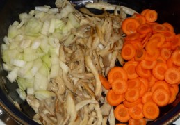 Runderstoof met veel groenten en tagliatelle (gezond en lekker)