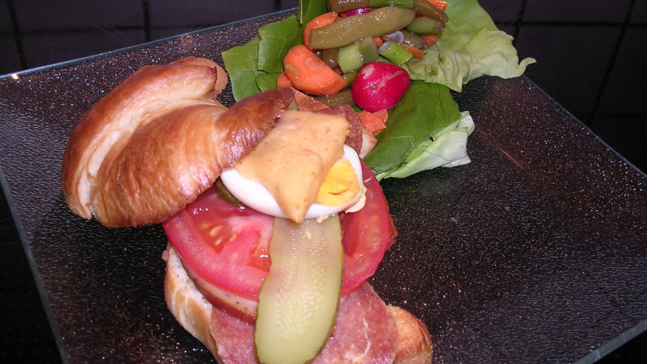 Salami tss croissants en nog meer…..