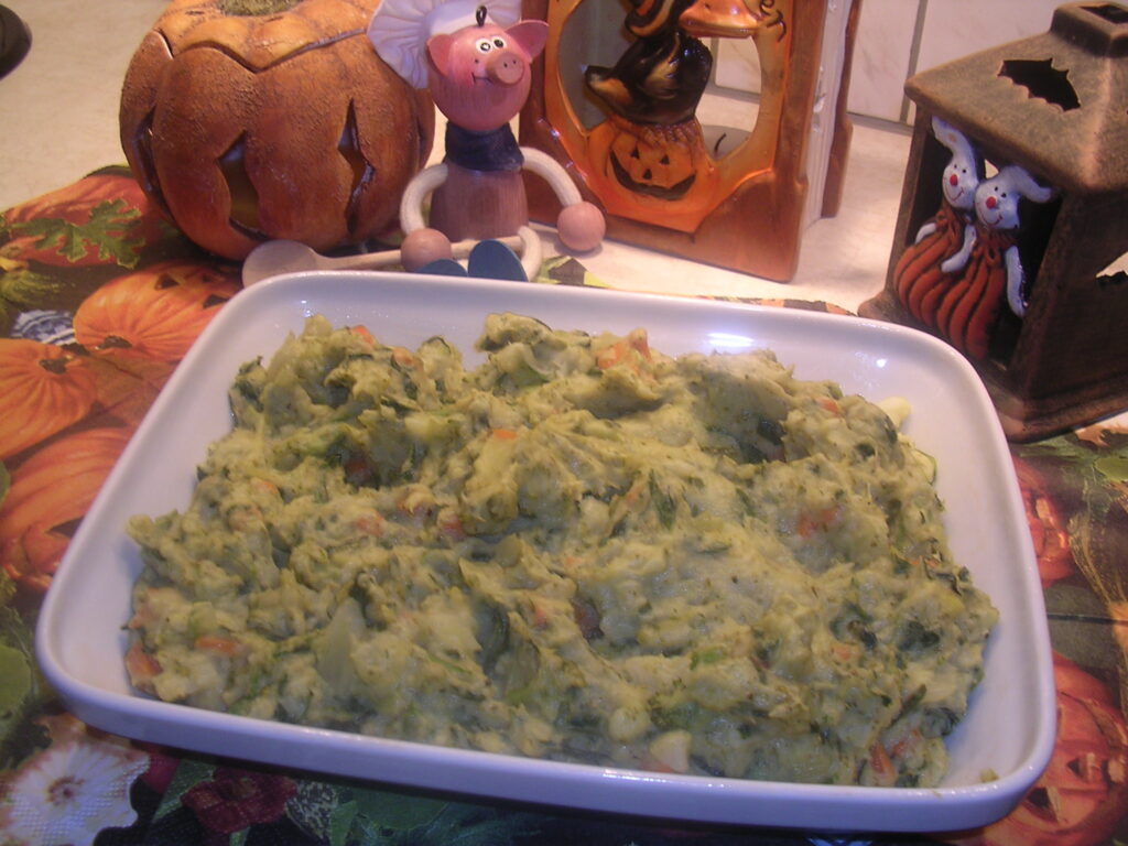 Aardappelpuree met overschotjes van groenten