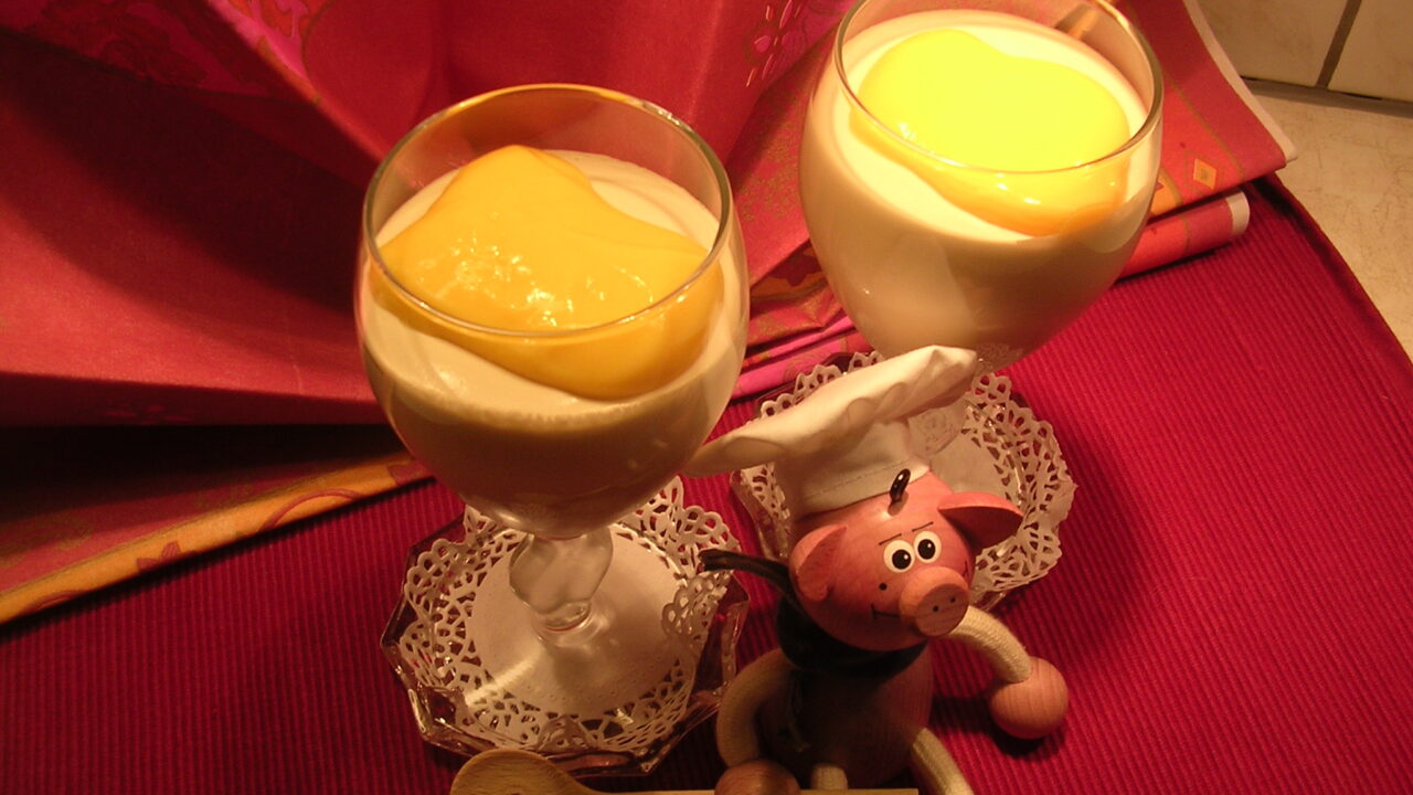 Dessert : Koffie baverois met ammoretto