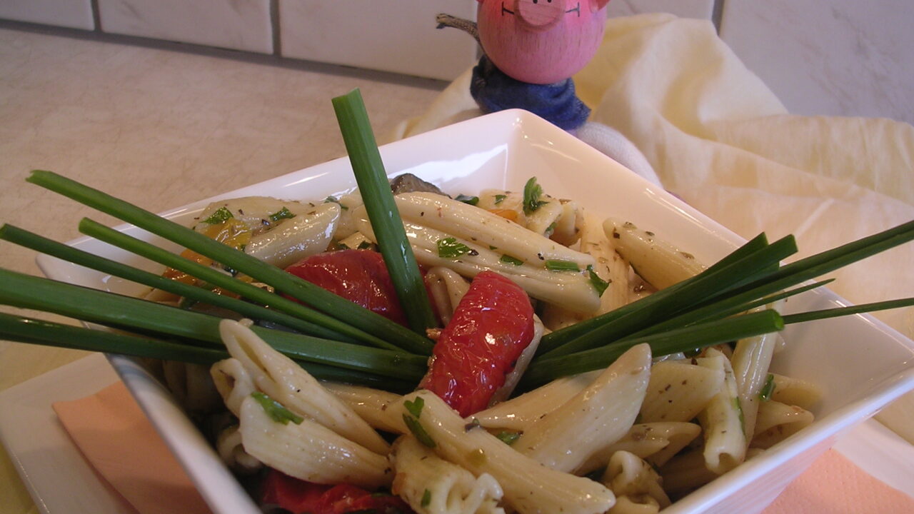 Penne met lookpasta en bladpeterselie