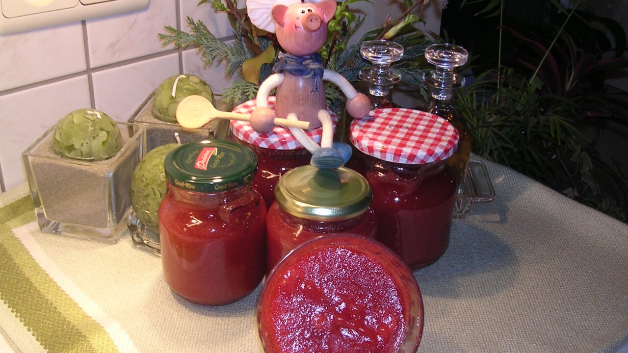 Confituur : aardbeien met perziken