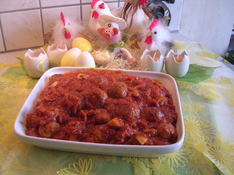 Spaghetti saus met balletjes en…