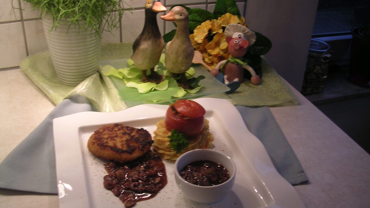 Gepaneerde kabeljauw filet gevuld met champignons en verse kruiden