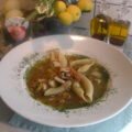 Soep :Fish soup with giant pasta shells