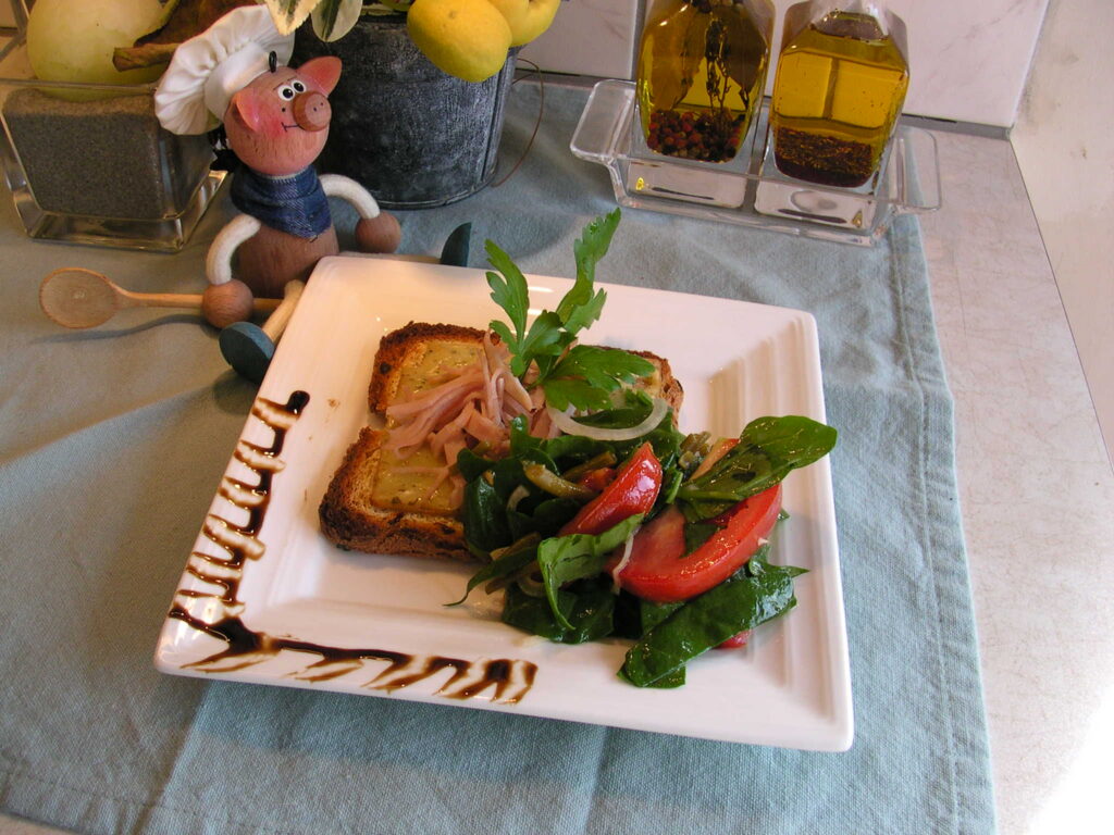 Fromage grillé et poulet fumé