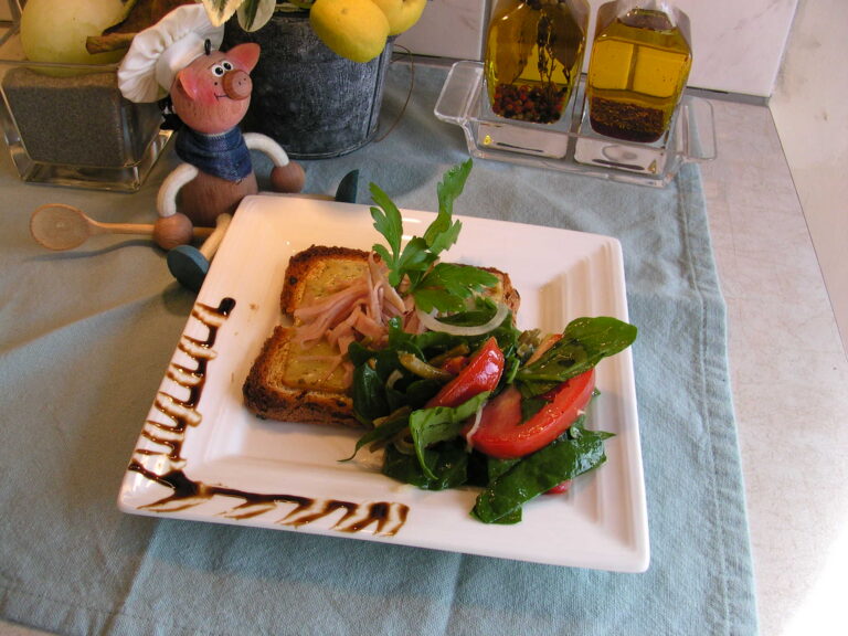 Fromage grillé et poulet fumé