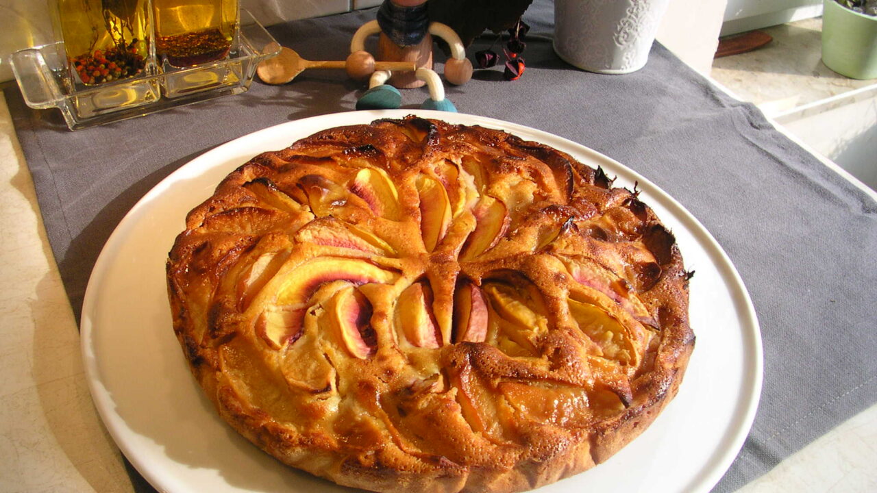 Nectarinecake