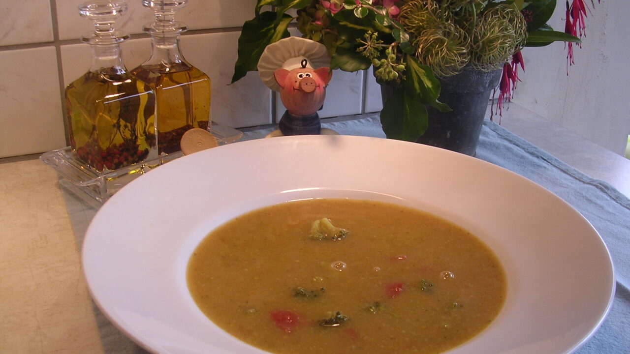 Soep : herfst soep met broccoli en tomaten enz …