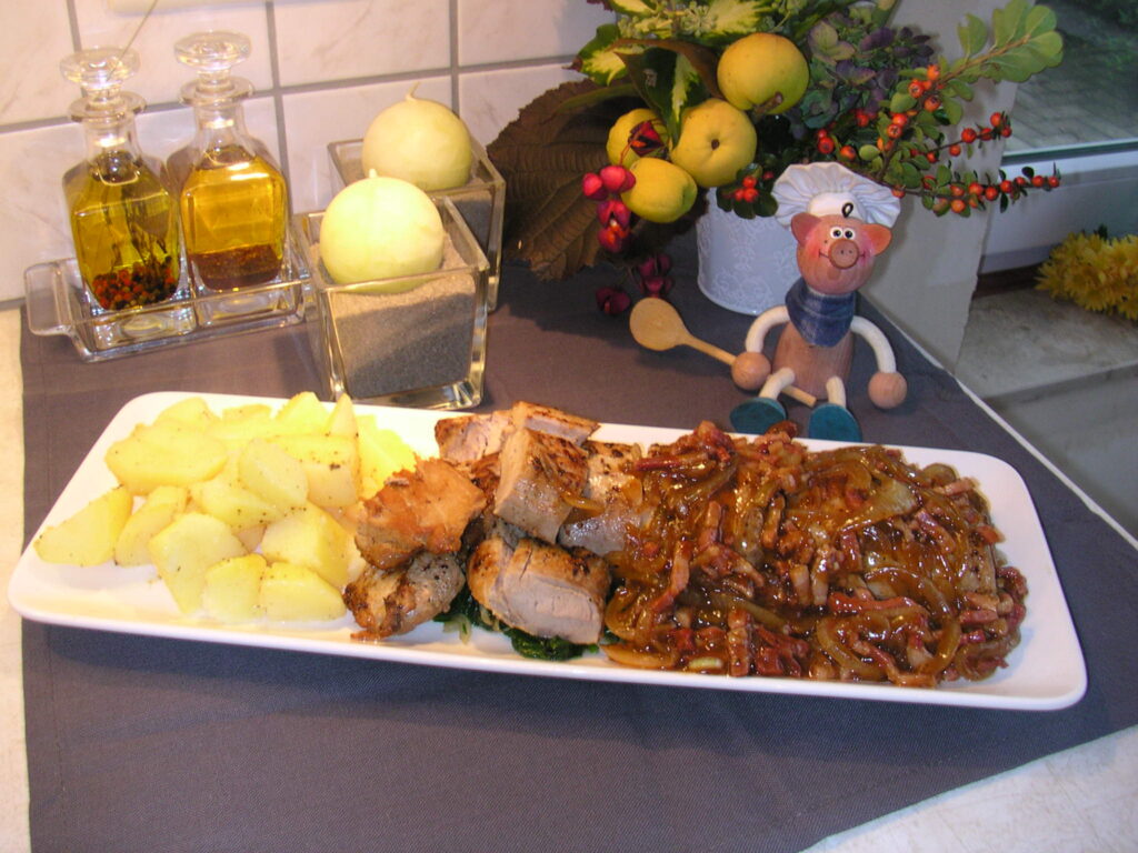 Varkenshaasje met gerookt spek en spinazie