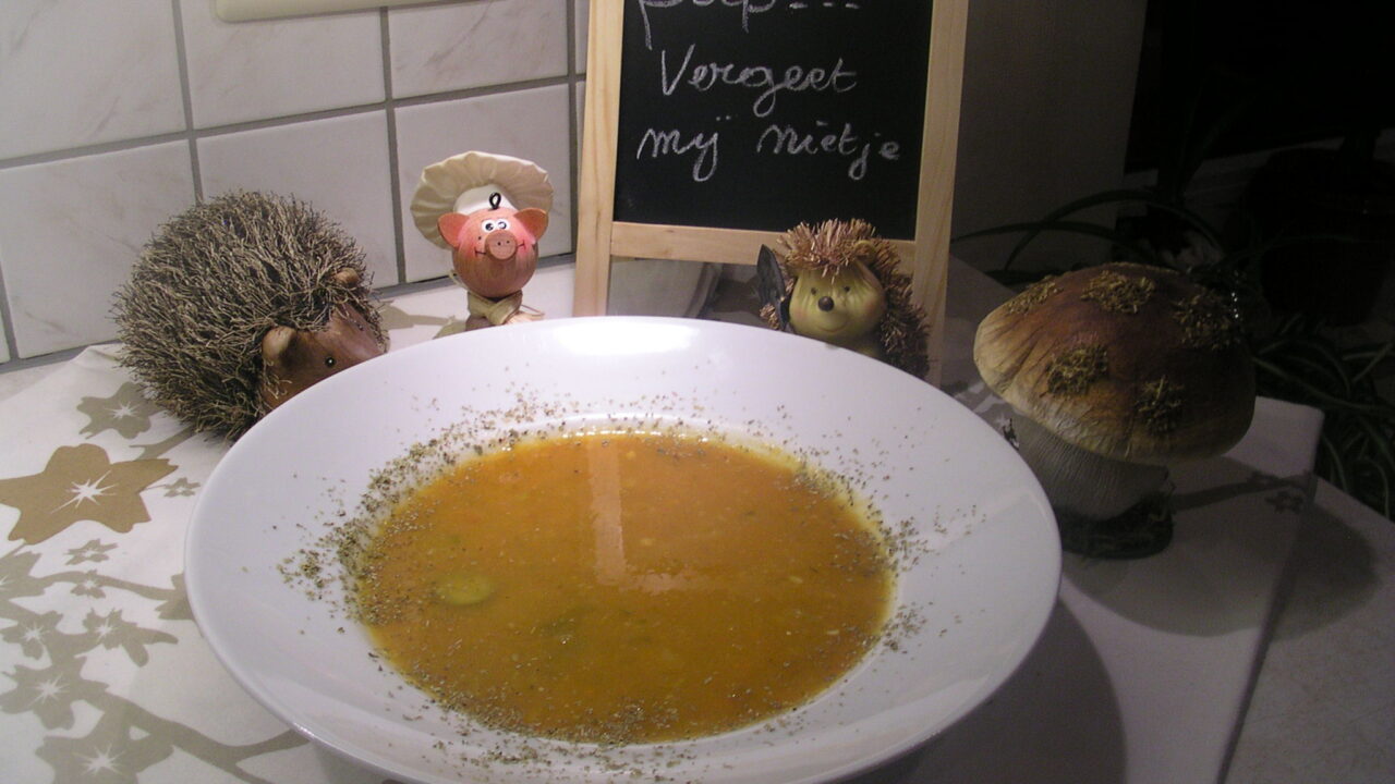 Soep … vergeet – mij – nietje .
