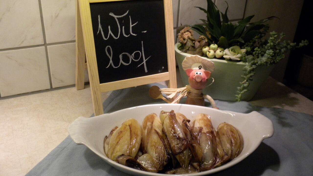 Witloof gebakken met bruine suiker en luikse siroop